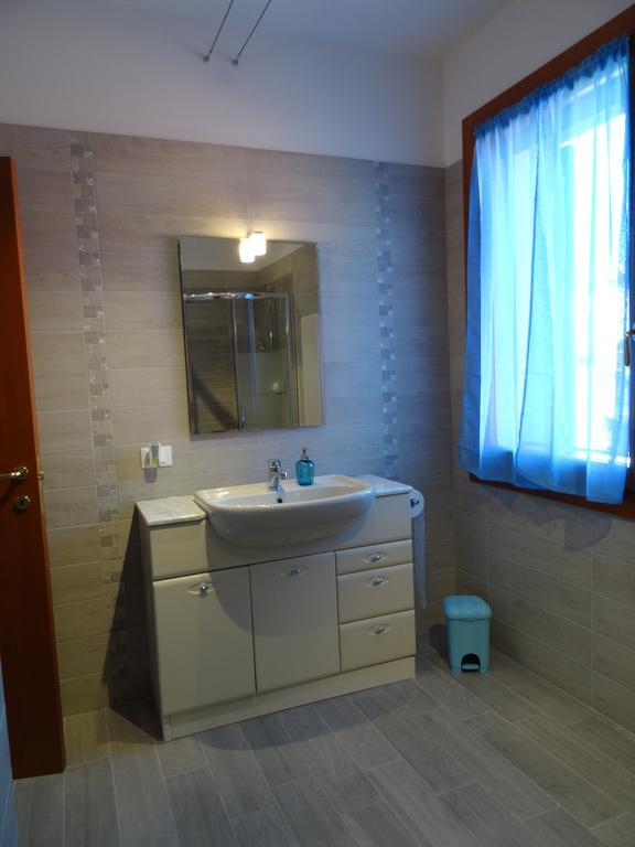 B&B Giardino Di Ro カッツァゴ・ディ・ピアニガ 部屋 写真
